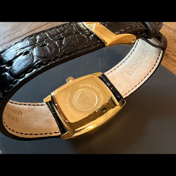 NWOT Vintage Emporio Armani Croc Embossed Watch - Picture 4 of 7